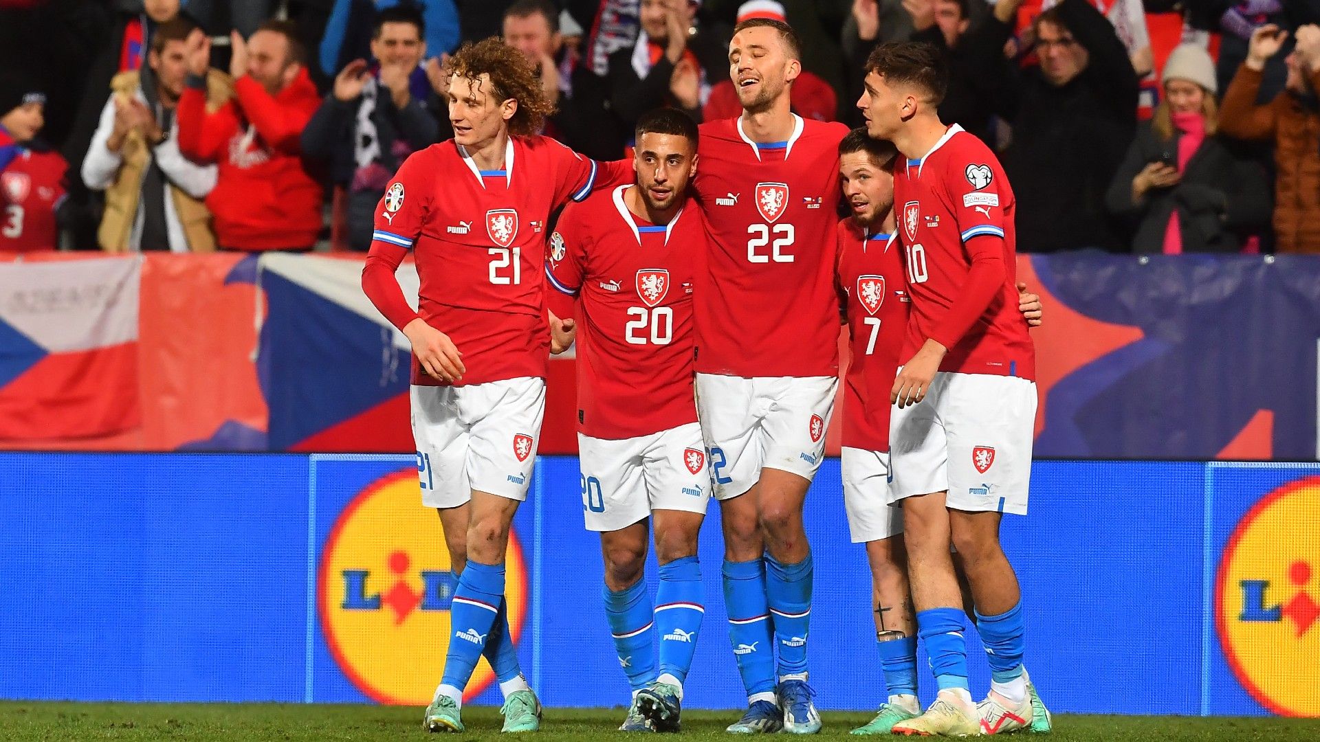 サッカーチェコ代表 ユーロ2024メンバー・最新招集選手 | Goal.com 日本